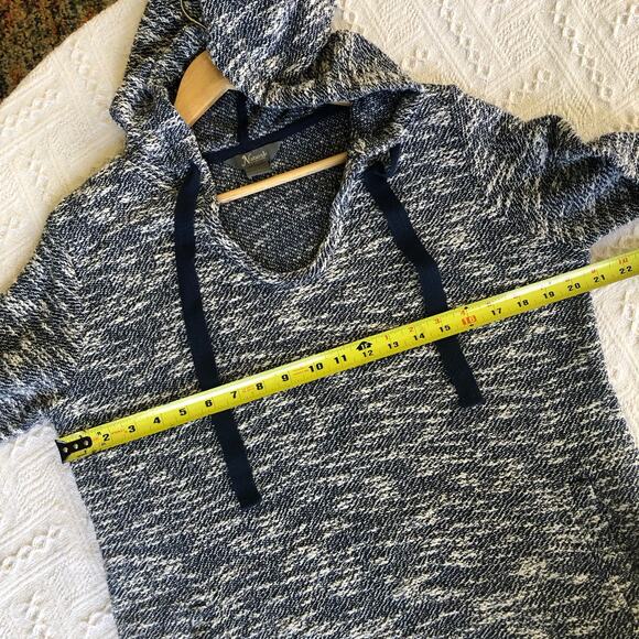 Natural Reflections BassPro Shops Blue Knit Hooded Sweater Women’s Small Pockets - Picture 9 of 9